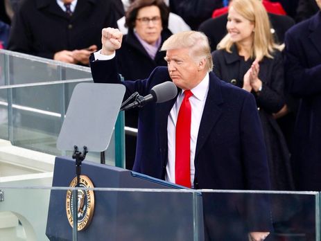 Трамп раскритиковал The New York Times и The Washington Post: Они заняли неправильную позицию по отношению ко мне с самого начала 