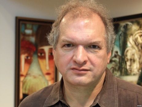 Фельштинский: Указами, которые с завидной регулярностью подписывает президент США, управлять Америкой невозможно