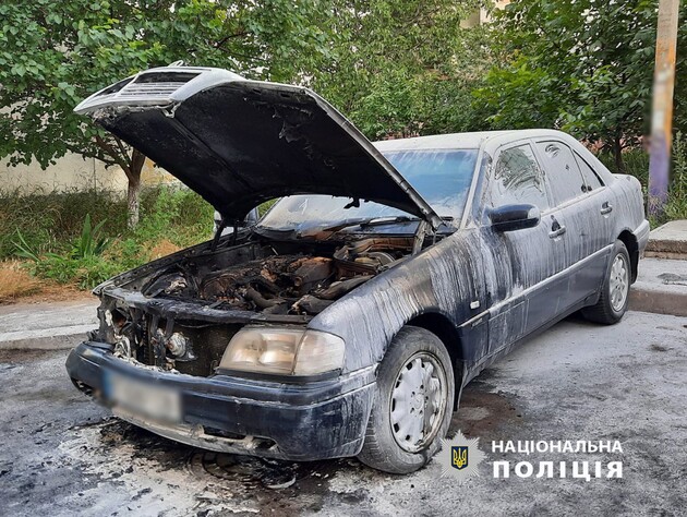 За підпал автомобіля, який належить військовій, одеситу обіцяли заплатити 80 тис. грн – Нацполіція