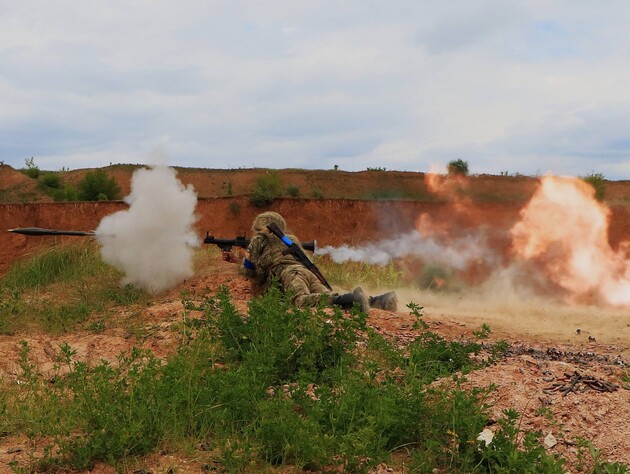 Російські окупанти майже 5 тис. разів обстріляли українські позиції, намагаючись прорвати оборону України – Генштаб ЗСУ