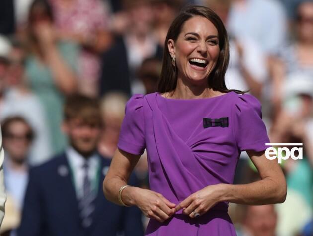 Принцесса Уэльская, которая борется с раком, под овации и аплодисменты появилась на Wimbledon. Фото
