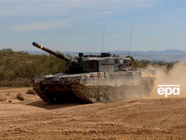 Испания передает Украине 10 танков Leopard 2A4