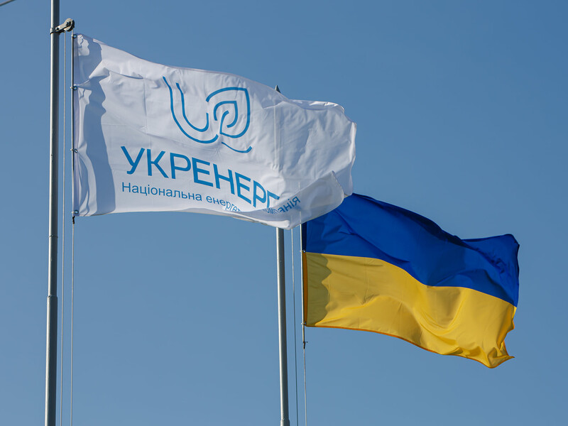 В Украине из-за жары возникают сбои в энергосистеме, в ряде регионов действуют четыре очереди отключений – "Укрэнерго"