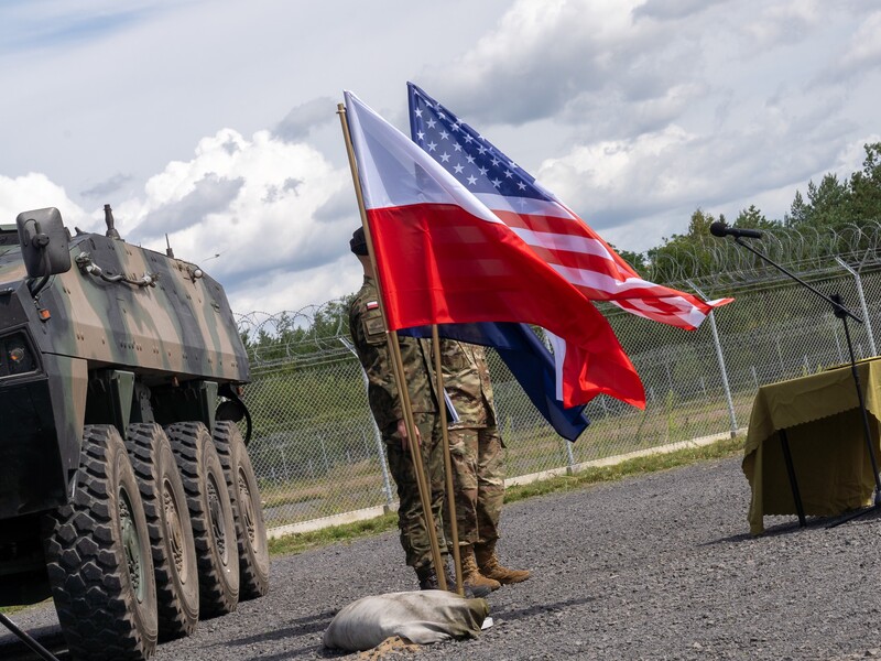 В Польше достроили базу для американских военных, там может разместиться более 1 тыс. солдат