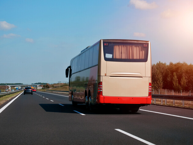 В Германии 13 детей потеряли сознание в автобусе без кондиционера