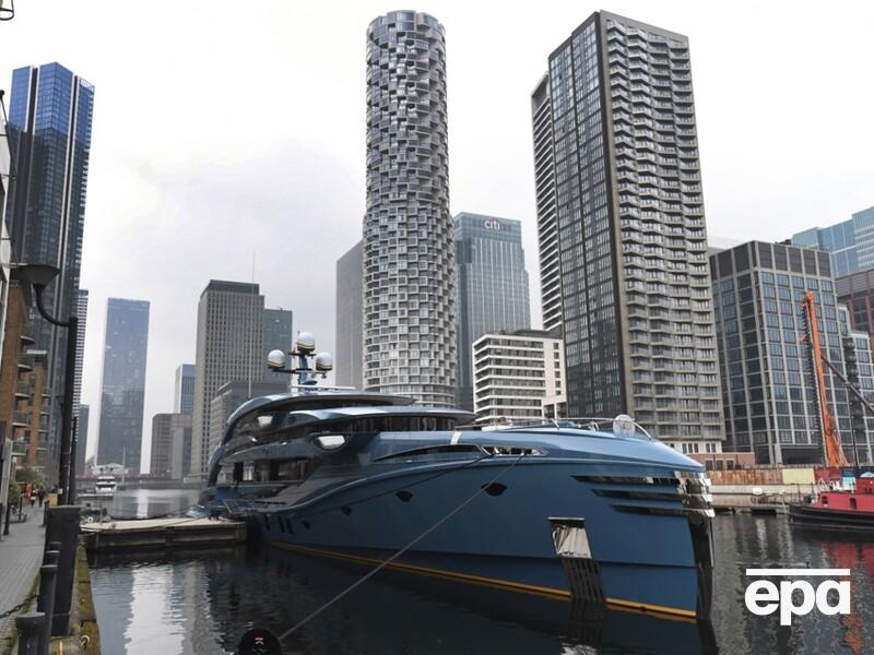 Сквоттеры начали захватывать яхты российских бизнесменов в портах Европы – Financial Times