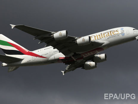 Авиакомпания Emirates изменила состав экипажей после иммиграционного указа Трампа