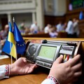 Рада в 12-й раз продлила военное положение и мобилизацию в Украине
