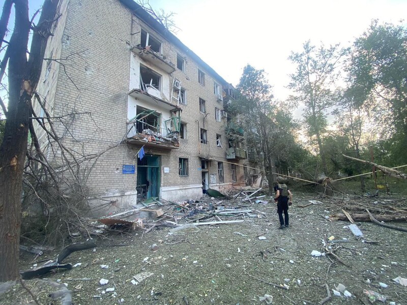 Россияне ударили по Торецку, по меньшей мере три человека погибли – ОВА