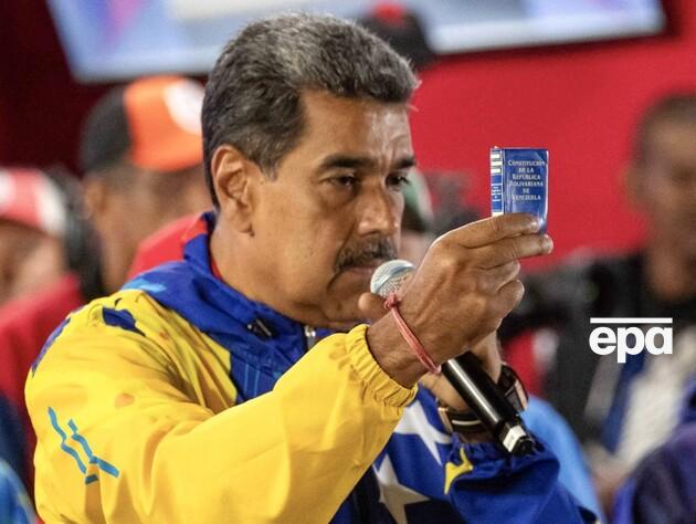 ЦВК Венесуели оголосила, що Мадуро знову обрали президентом. Опозиція заявила про перемогу свого представника