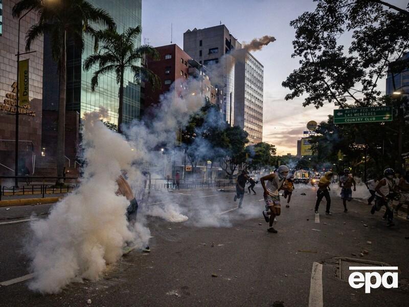 В Венесуэле начались протесты после победы Мадуро