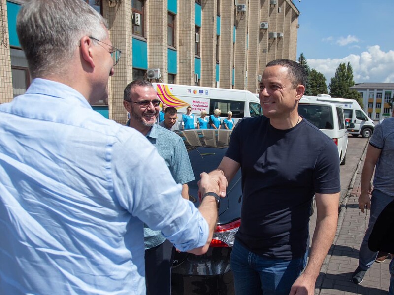 Мэр Каменского Белоусов рассказал, какие объекты открыли в городе за счет ЕС и ПРООН