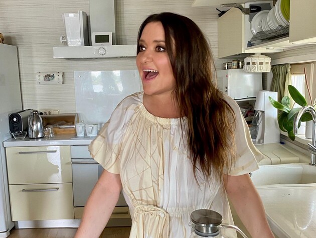 Могилевской – 49. Певица показала, как ее поздравили муж и приемные дочери