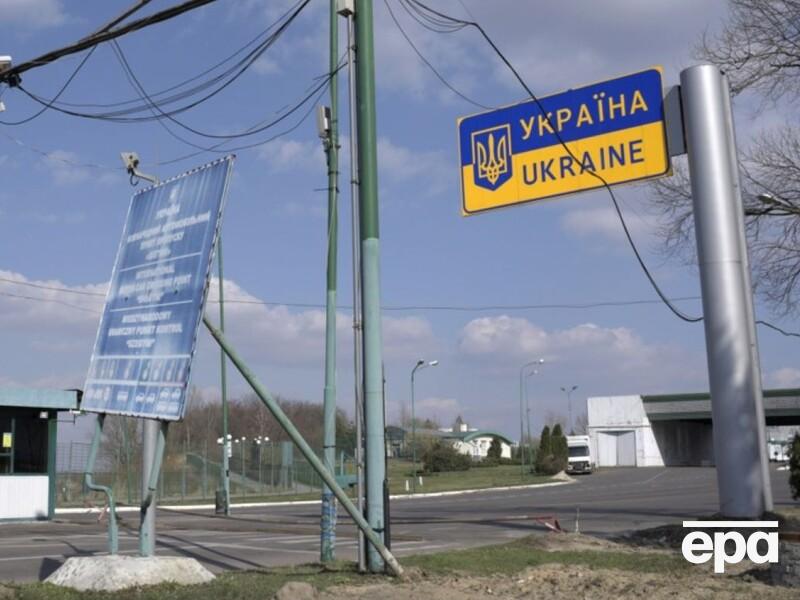 Уряд України відкриє всі пункти пропуску для військових товарів – Мінфін