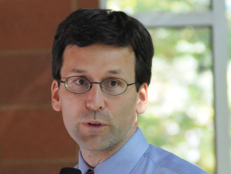 Прокурор штата Вашингтон подаст в суд иск об отмене иммиграционного указа Трампа