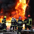 Російські окупанти атакували об’єкт критичної інфраструктури у Вінницькій області, сталася масштабна пожежа. Фоторепортаж
