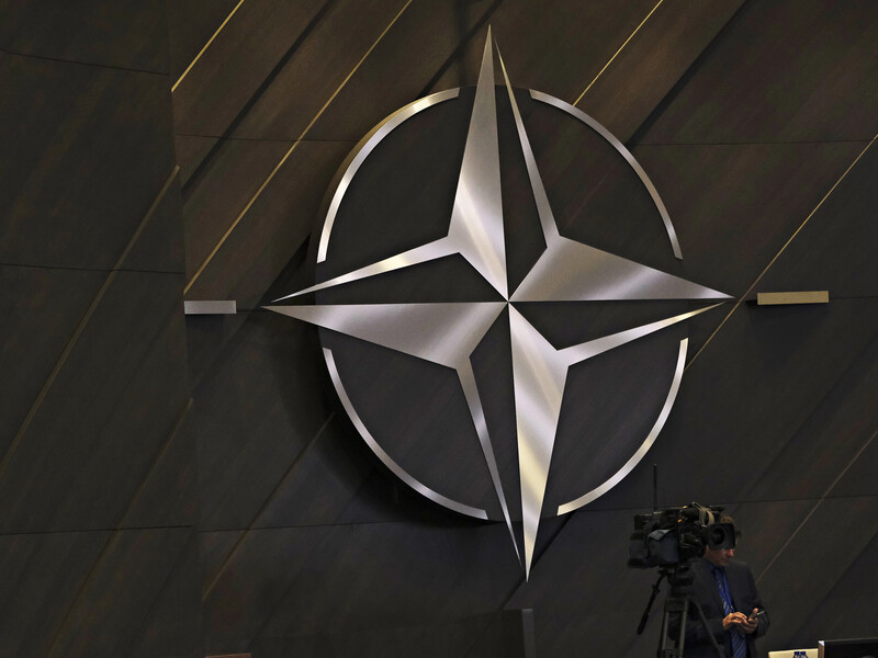 Польського генерала звільняють зі штаб-квартири НАТО