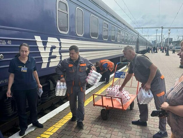 Из-за ракетной атаки РФ на Полтавскую область опаздывают семь поездов, некоторые –  более чем на 10 часов – 