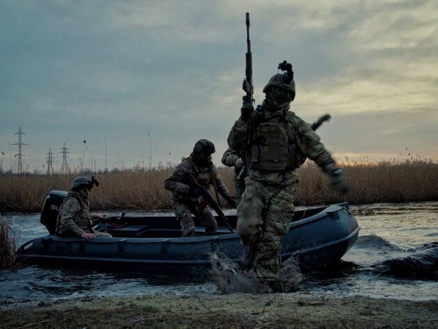 Морпехи уничтожили дронами блиндажи оккупантов в Херсонской области. Видео