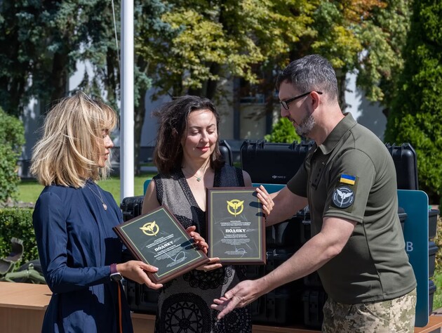 Зброя, техніка і дрони для розвідки. ГУР отримав допомогу від Brocard на 215 млн грн