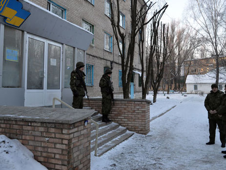 Военные просят СМИ, родственников и местных жителей не перегружать телефонную сеть в Авдеевке