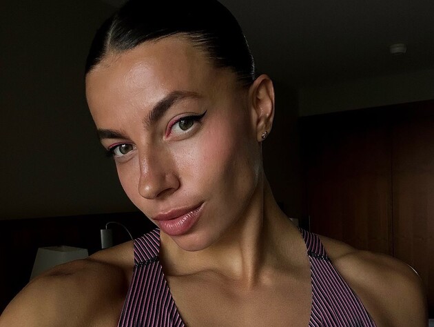 Спортсменка Бех-Романчук знялася в салоні автомобіля. Відео