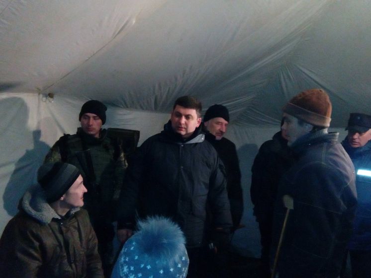 Госслужба по ЧС: Ситуация в Авдеевке сложная, но контролируемая. Удается сохранять тепло в домах, но электричества нет