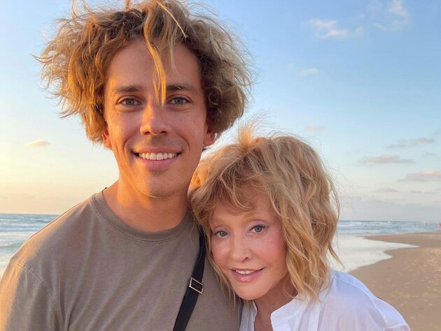 Галкін показав, як вони з Пугачовою дресирують свого пса