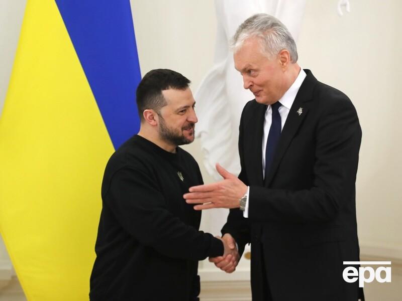 Литва вложила €10 млн в производство украинской дальнобойной ракеты "Паляниця" – Науседа