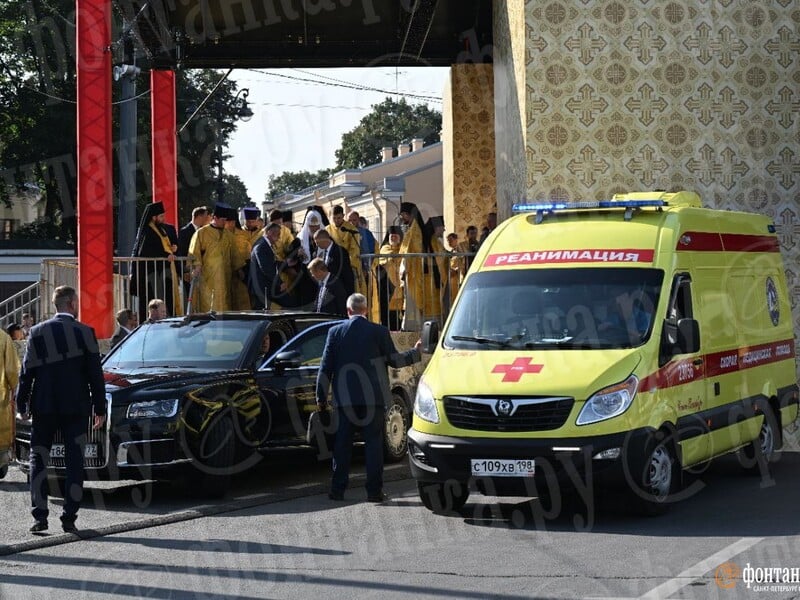 Главі РПЦ стало зле після хресного ходу в Петербурзі, йому викликали "швидку" – ЗМІ