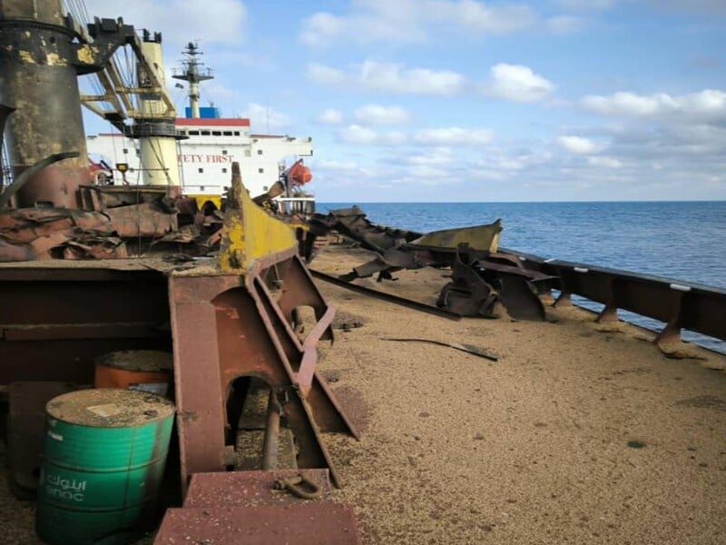 Атака по зерновозу в Чорному морі. ВМС повідомили, яку зброю РФ застосувала проти цивільного судна