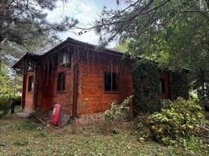 Через атаку російських Shahed пошкоджено дачний будинок боксера Ломаченка – ЗМІ