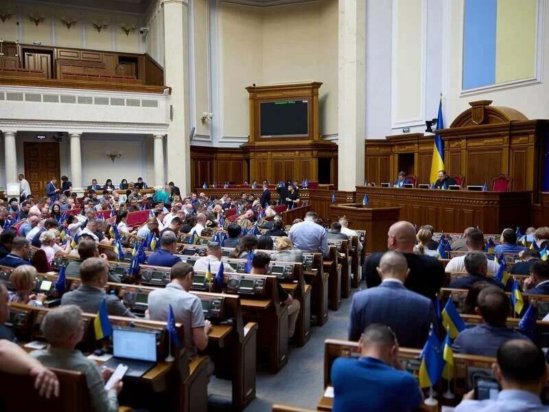 Рада перейменувала Сєвєродонецьк, Червоноград і ще понад 300 населених пунктів