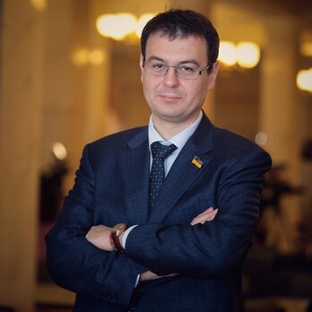 Гетманцев: Не лгите себе. Ни нынешний режим санкций, ни объем военных расходов не принуждают РФ к миру