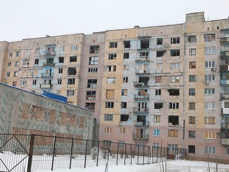 Госслужба по ЧС показала Авдеевку после обстрелов боевиков. Фоторепортаж