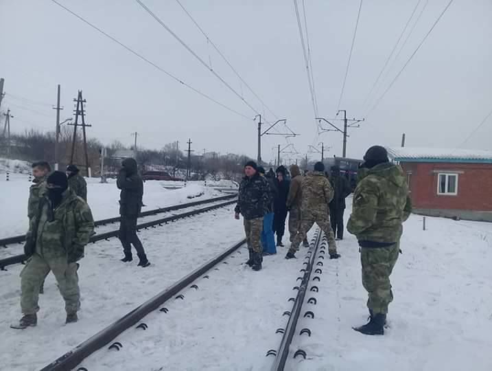Если Аброськин решит разогнать нас силой, он тогда не только от нас получит трындюлей, но и от всех ветеранов – координатор блокады на Донбассе