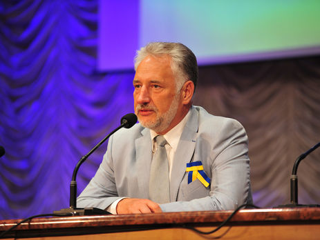 В Авдеевке после ночного обстрела полиция оценивает ущерб и ищет возможных раненых – Жебривский