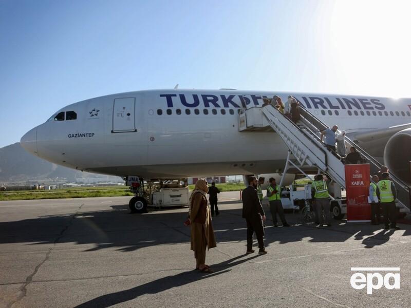 Во время трансконтинентального полета скончался пилот Turkish Airlines, была экстренная посадка