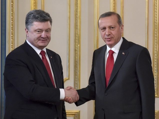 Порошенко &ndash; Эрдогану: Обеспечение мира в регионе Черного моря является общей жизненно важной задачей Украины и Турции