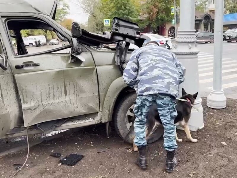 В центре Луганска взорвался автомобиль. ГУР МО заявил о ликвидации офицера армии РФ