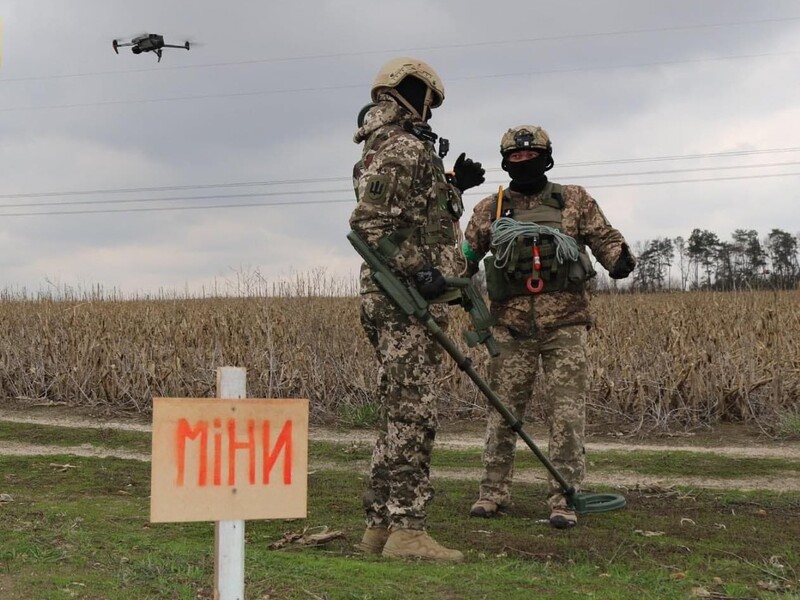 Шмигаль розповів, скільки території розмінували, і назвав "амбітну мету" на період до 2033 року