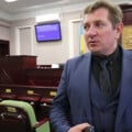 Ні кримінальна справа, ні позов 