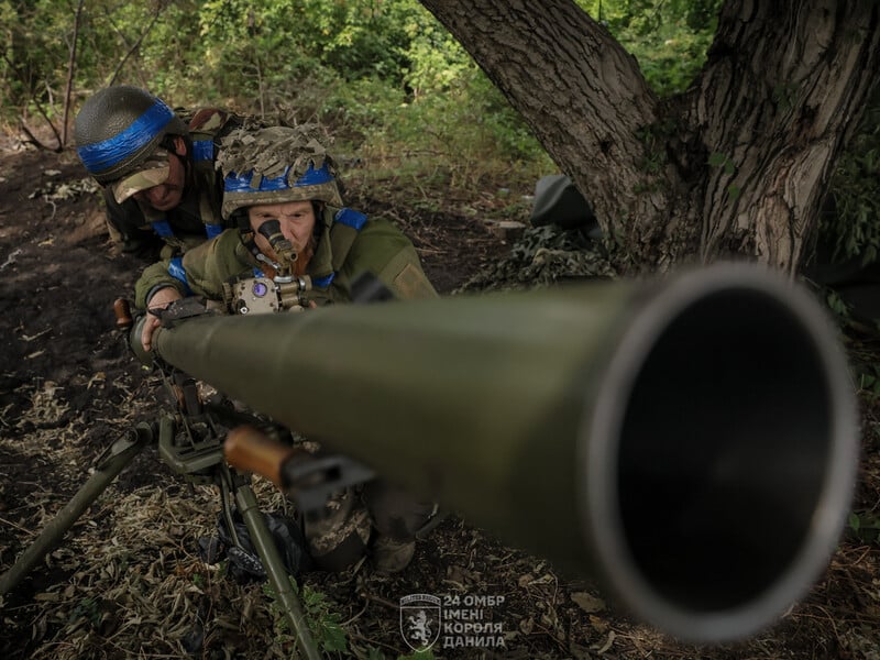 Росіяни й далі активно тиснуть на деяких напрямках, у Генштабі ЗСУ оновили втрати окупантів