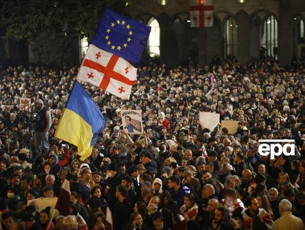 Акция протеста в Грузии завершилась. Оппозиция дала правительству 24 часа на выполнение требований