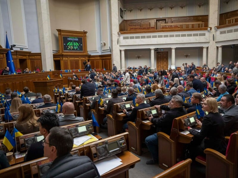 "Хватило мудрости". Рада убрала из проекта бюджета повышение зарплат прокурорам