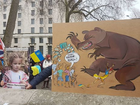 В Лондоне провели акцию протеста против российской агрессии в Украине. Фоторепортаж