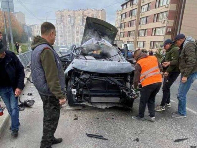 Во временно оккупированном Севастополе взорвали автомобиль с капитаном Черноморского флота