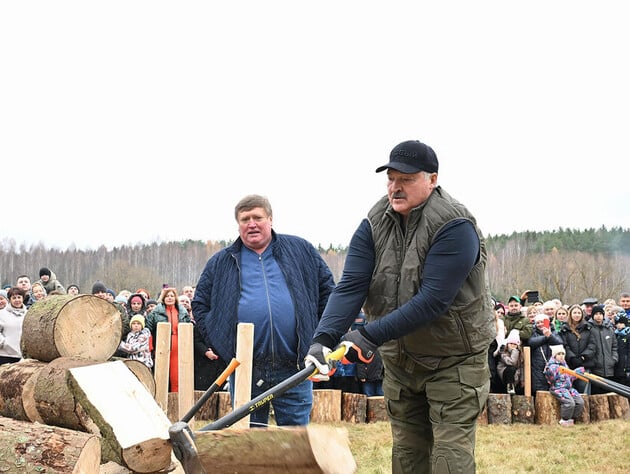 Лукашенко про президентів у Білорусі: Нехай будуть мужики, навіщо жінок обтяжувати?