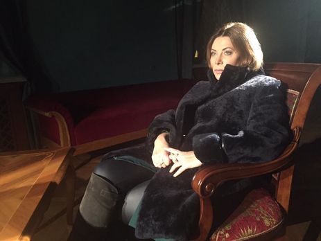 Журналистка Влащенко: Знаете, почему Кличко не убирает? Потому что почти каждому плевать, кто убирает в его подъезде и посажены ли во дворе розы 