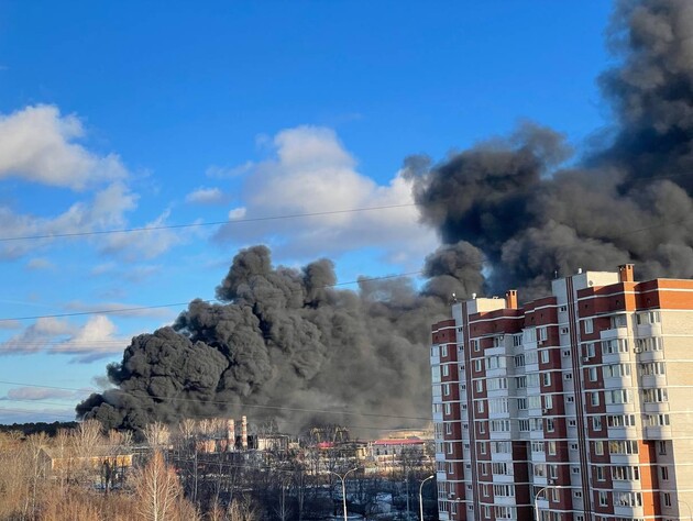 У російському Єкатеринбурзі спалахнуло виробництво полістиролу. Матеріал використовують у дронах